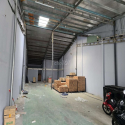 CHO THUÊ KHO,XƯỞNG 8X30M GIÁ 15TR/T, Đ LÊ TRỌNG TẤN