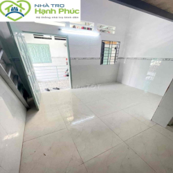 Phòng ngay Đình Phong Phú, Tăng Nhơn Phú B, Q9