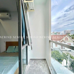 cho thuê căn hộ 1PN/studio full NT ban công tách bếp ngay trung tâm Q7