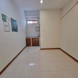 3tr5 phí siêu rẻ ngay trung tâm Q7