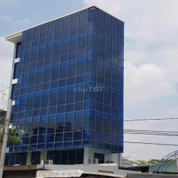 TOÀ NHÀ ĐẸP CHO THUÊ TRUNG TÂM BÌNH THẠNH