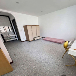 CHO THUÊ VILA Đ/C 170/2 KHUÔNG VIỆT - 3 TẦNG - 3PN-4WC- ST- GIÁ RẺ