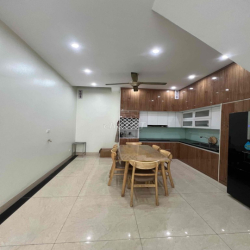 Cho thuê nhà Phân Lô ô tô tránh Xuân Phương DT 65m x 5 tầng 13 triệu