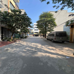 Cho thuê nhà Phân Lô ô tô tránh Xuân Phương DT 65m x 5 tầng 13 triệu