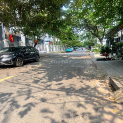 Cho thuê nhà nguyên căn trệt ở hoặc làm vp