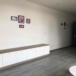 chính chủ cho thuê full nội thất, tủ, giường, máy giặt, tủ lạnh