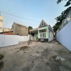 Cho thuê khu nhà vườn 640m² gần quảng trường tỉnh Đồng Nai