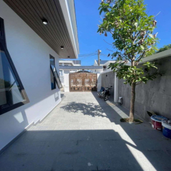 ♥️Siêu phẩm villa 10×20, nhà 5PN- khu Liên Phường, gần Global city.
