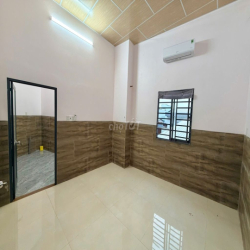 Nhà trệt lầu 3PN hẻm đường Trần Hưng Đạo chỉ 6 triệu