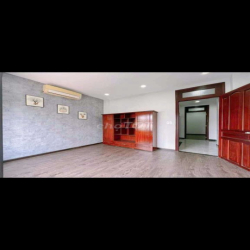 CHO THUÊ NHÀ MT HẺM THÔNG DS28 P5 4PN 3WC
