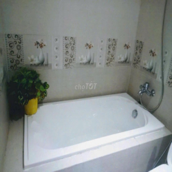 Cần Cho thuê căn hộ Remax Plaza Q.6,  Dt : 85 m2, 2PN, 12 tr/th,
