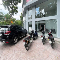  Góc 3 Mặt Tiền Hoàng Sa Q1 Có Vỉa Hè Rộng Gần Cầu Kiệu - Hai Bà Trưng