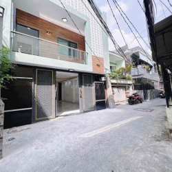 NHÀ RỘNG - HẺM RỘNG - ĐẸP - 4 TẦNG