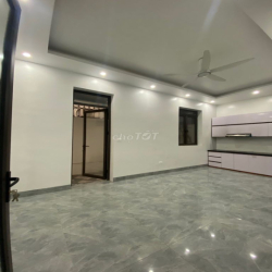 Cho thuê biệt thự tại BT07 KĐT Việt Hưng, Long Biên. Giá : 25tr/tháng