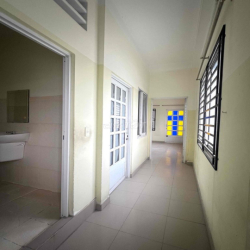 Nhà hẻm xe hơi 6PN5WC gần Kênh Nước Đen GIÁ TỐT TRONG KHU VỰC