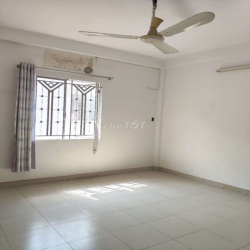 Nhà 2 lầu 4pn. DT: 4x20m Nam Long Phú Thuận 