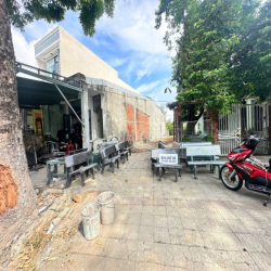 Cho thuê lô đất 150m2 mặt tiền đường 15m sầm uất Mai Đăng Chơn, NH Sơn