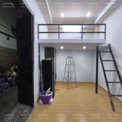 Căn trệt MỚI set up gần chợ Bà Chiểu có gác ngủ đầy đủ nội thất