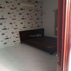 Cho thuê nhà đường Phạm Công Trứ, Thạnh Mỹ Lợi, Quận 2 cũ.