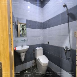 Căn trệt MỚI set up gần chợ Bà Chiểu có gác ngủ đầy đủ nội thất