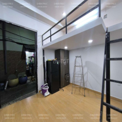 Căn trệt MỚI set up gần chợ Bà Chiểu có gác ngủ đầy đủ nội thất