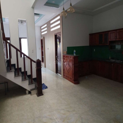 Cho thuê nhà đường Phạm Công Trứ, Thạnh Mỹ Lợi, Quận 2 cũ.