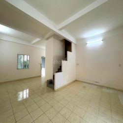 NHÀ RỘNG KDC HOÀNG QUÂN 4 PHÒNG NGỦ GIÁ CỰC TỐT