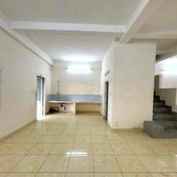 NHÀ RỘNG KDC HOÀNG QUÂN 4 PHÒNG NGỦ GIÁ CỰC TỐT