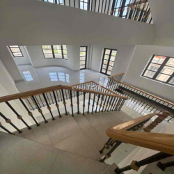 Căn Góc 2 Mặt Tiền Đường 30M Cityland Park Hills—7,5X20M—1 Trệt+ 4 Lầu