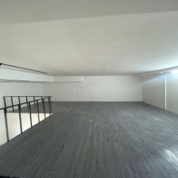 Phòng mới 100% Dương Bá Trạc Q8, cách cầu NVCừ 500m, có gác, thang máy