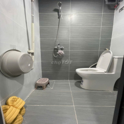 Phòng mới 100% Dương Bá Trạc Q8, cách cầu NVCừ 500m, có gác, thang máy