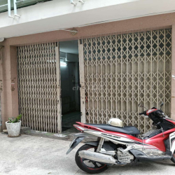 nhà cho thuê hẽm xe hơi đường đất thánh p6tb 4m*10m