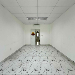 Cho thuê tầng trệt 5x20m 13.5tr, phòng trước 7.5tr, phòng sau 6tr