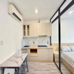 Căn hộ 1PN 40m2 tách bếp, có ban công thoáng - giá 10tr