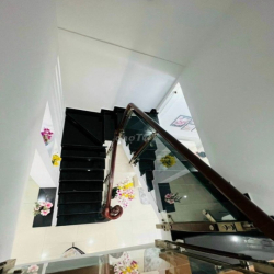 Cho thuê nhà góc 2MT 354/6A Lý Thường Kiệt, Phường 14, Quận 10