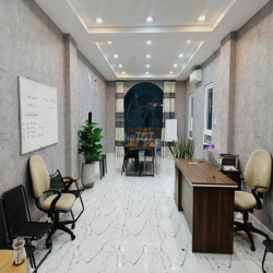 Cho Thuê MB Văn Phòng - Mặt Tiền - Phú Nhuận