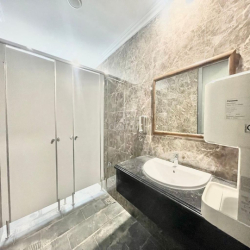 Cho thuê Toà nhà Trường Sơn, P.2, Q.TB, 7,5x20m, Hầm Trệt 5 Lầu