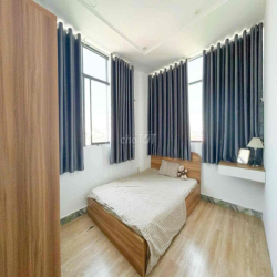 Căn Hộ 2PN Thoáng Mát  ngay Sân Vận Động Phú Thọ