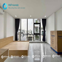 1  phòng ngủ full kính view siêu đỉnh. gần Vincom Phan Văn Trị