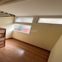 Cho thuê nhà trung tâm Hoàn Kiếm – ở ngay, 3PN 