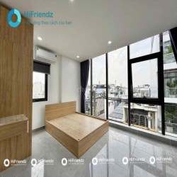 1  phòng ngủ full kính view siêu đỉnh. gần Vincom Phan Văn Trị