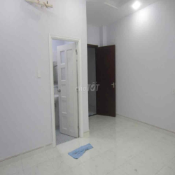Cho thuê phòng trọ 18 Nguyễn Thị Nhỏ, Phường 14, Quận 5