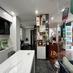 CHO THUÊ BIỆT THỰ SƯ VẠN HẠNH Q10, DT 14x16M, TRỆT 2 LẦU ST, 65 TRIỆU