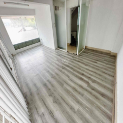 Chính chủ cho thuê văn phòng 25 - 80m2 ở Căn góc 2 MT Khánh Hội Quận 4