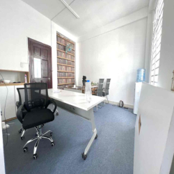 Chính chủ cho thuê văn phòng 25 - 80m2 ở Căn góc 2 MT Khánh Hội Quận 4