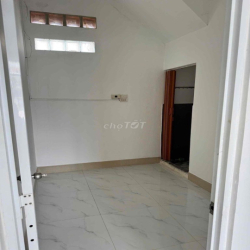 🏠Nhà cho thuê nguyên căn hẻm 127 đường Mễ Cốc phường 15 quận 8.  +Diện