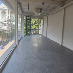 📌💯Góc 2 MTKD Bình Phú 1 - 11x18m 4 tầng trống suốt - ĐẬU XE THOẢI MÁI