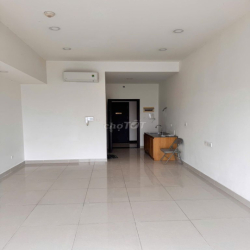 Cho thuê căn studio The Sun Avenue 33m2, nội thất cơ bản bếp, rèm, ML