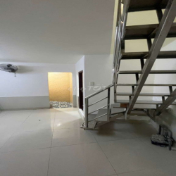 Nhà 4pn huỳnh mẫn đạt gần trần hưng đạo chợ hòa bình bv chấn thương ch