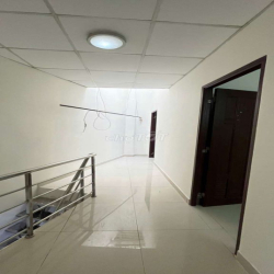 Nhà 4pn huỳnh mẫn đạt gần trần hưng đạo chợ hòa bình bv chấn thương ch